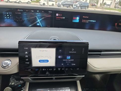 New 2025 Lincoln Nautilus Premier w/ Equipment Group 102A image 10