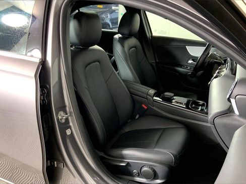 Used 2022 Mercedes-Benz A 220 A 220 image 6