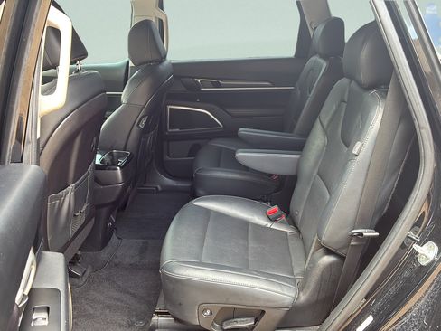 Used 2023 Kia Telluride S AWD/4WD image 15
