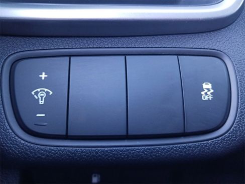 Used 2019 Kia Sorento L image 34