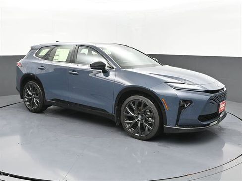 New 2025 Toyota Crown Signia AWD/4WD image 2