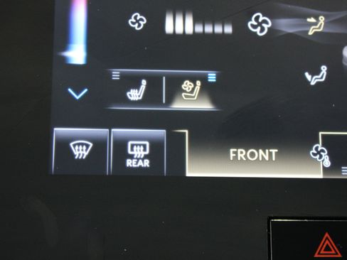 Used 2025 INFINITI QX80 Sensory AWD/4WD image 23