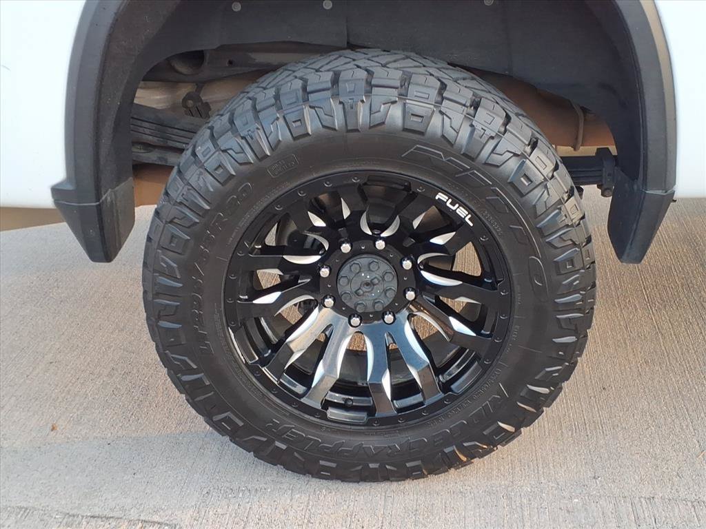 Used 2020 Chevrolet Silverado 2500 LT w/ Texas Edition AWD/4WD image 13