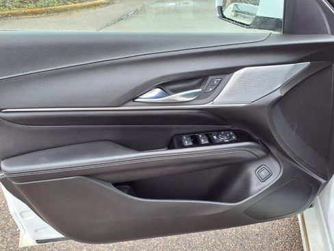 Used 2022 Cadillac CT4 Luxury w/ Sun And Sound Package image 15