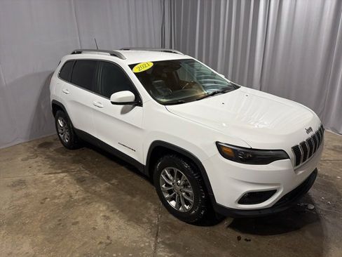 Used 2021 Jeep Cherokee Latitude Lux w/ Comfort/Convenience Group image 3