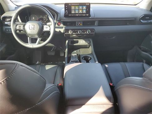 Used 2025 Honda Pilot EX-L image 21
