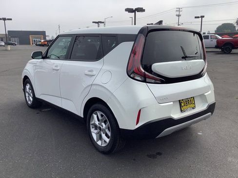 Used 2024 Kia Soul LX w/ Option Group 015 image 21