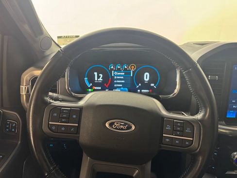 Used 2023 Ford F150 Lariat AWD/4WD image 13