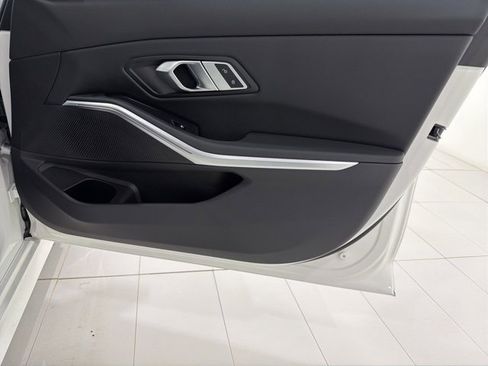 Certified 2023 BMW 330i xDrive Sedan w/ Driving Assistance Package image 18