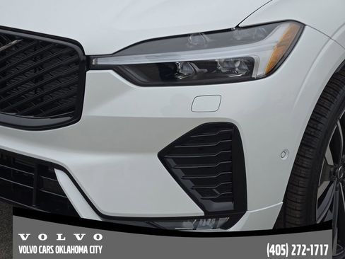 New 2026 Volvo XC60 B5 Ultra w/ Protection Package Premier image 8