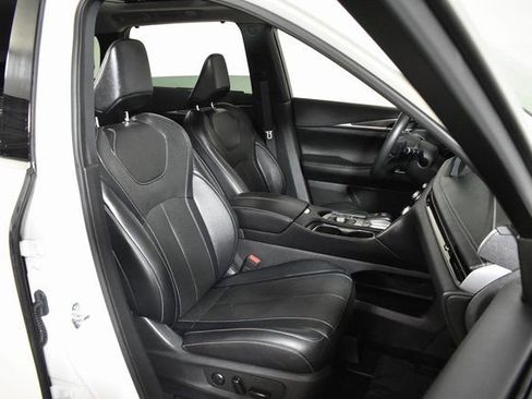 Certified 2023 INFINITI QX60 Luxe w/ Performance Audio Package image 40