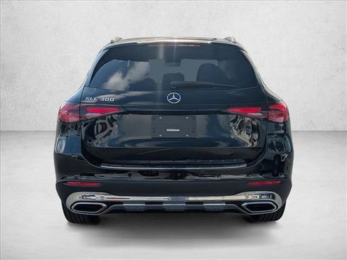 New 2026 Mercedes-Benz GLC 300 image 7
