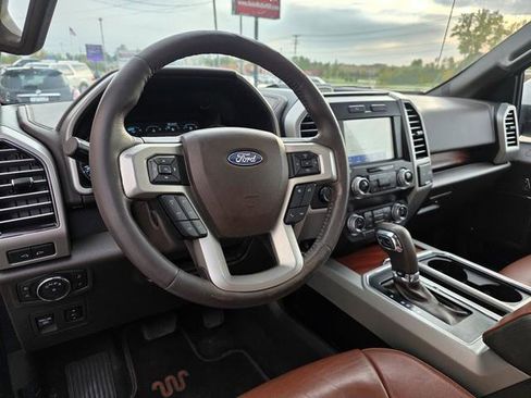 Used 2019 Ford F150 King Ranch image 9