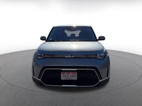 Used 2025 Kia Soul LX w/ LX Technology Package image 4