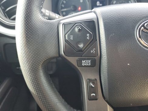 Certified 2023 Toyota Tacoma TRD Off-Road w/ Advanced Technology Package AWD/4WD image 20
