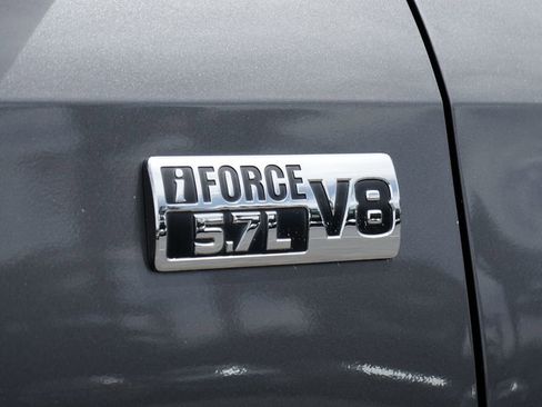 Used 2015 Toyota Tundra SR5 w/ SR5 Upgrade Package image 45