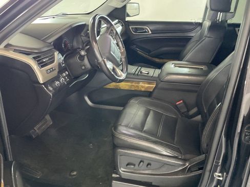 Used 2017 GMC Yukon XL Denali w/ Open Road Package AWD/4WD image 3