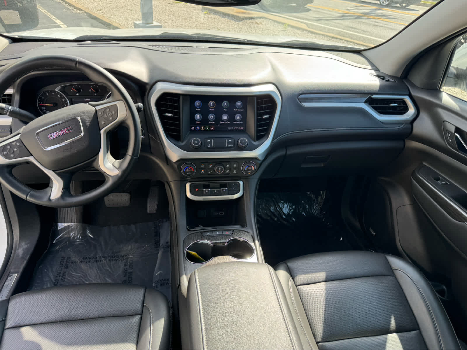 Used 2023 GMC Acadia SLT AWD/4WD image 10