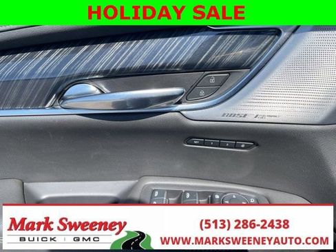 Used 2024 Cadillac XT6 Premium Luxury FWD image 11