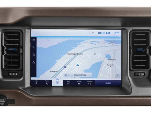 Used 2022 Ford Bronco Outer Banks AWD/4WD image 16