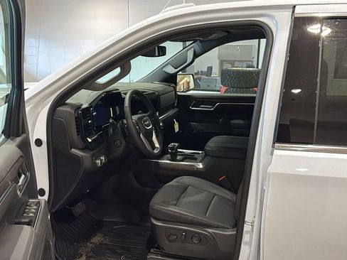 New 2026 GMC Sierra 1500 SLT w/ SLT Premium Plus Package AWD/4WD image 22