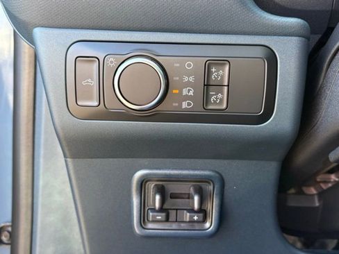 New 2025 Ford Maverick Lariat w/ Black Appearance Package AWD/4WD image 19