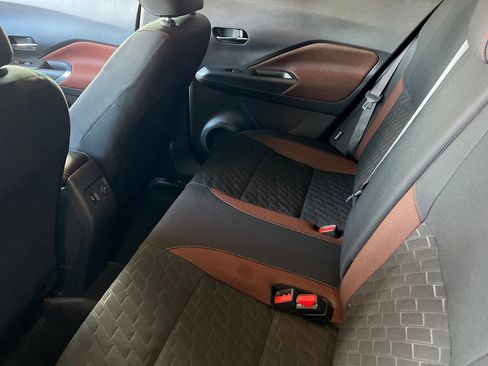 Used 2024 Nissan Kicks SR image 12