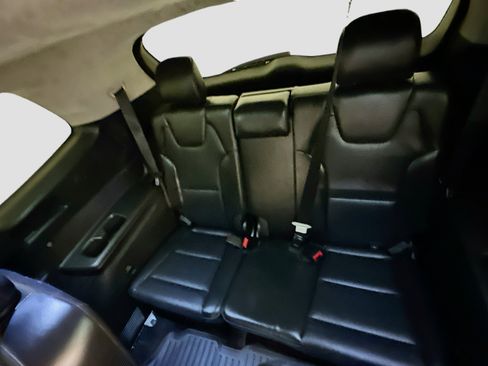 Used 2021 Kia Telluride SX w/ SX Prestige Package image 31