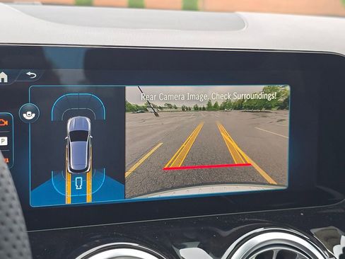 New 2026 Mercedes-Benz GLA 35 AMG 4MATIC image 31
