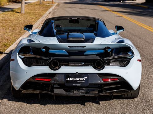 Used 2020 McLaren 720S Performance image 11