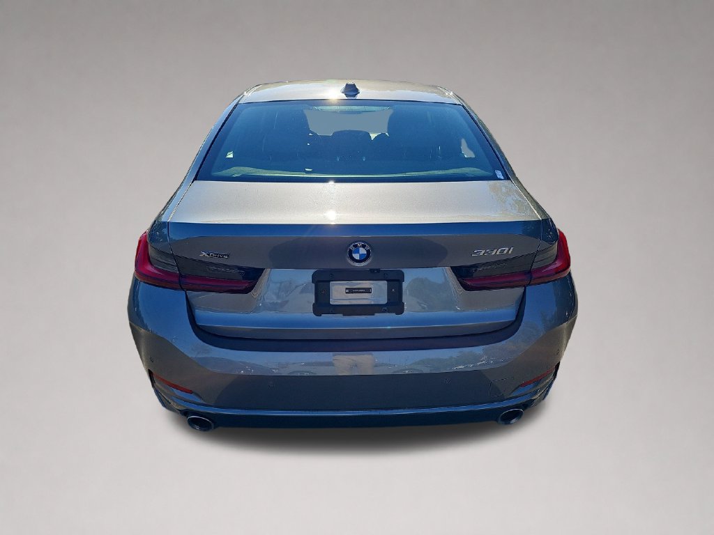 Certified 2024 BMW 330i xDrive Sedan w/ Premium Package AWD/4WD image 5