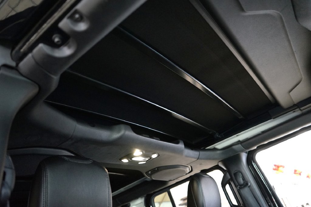 Used 2020 Jeep Wrangler Unlimited Rubicon AWD/4WD image 45