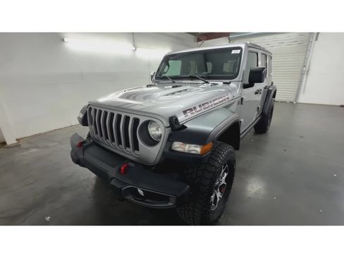 Used 2020 Jeep Wrangler Unlimited Rubicon w/ Cold Weather Group AWD/4WD image 4