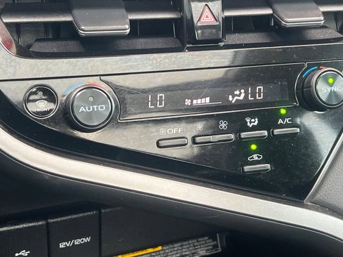 Used 2021 Toyota Camry XSE w/ Navigation Package AWD/4WD image 16