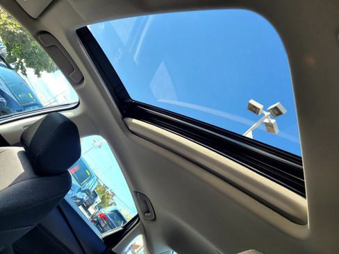 Used 2024 Honda Accord EX image 33