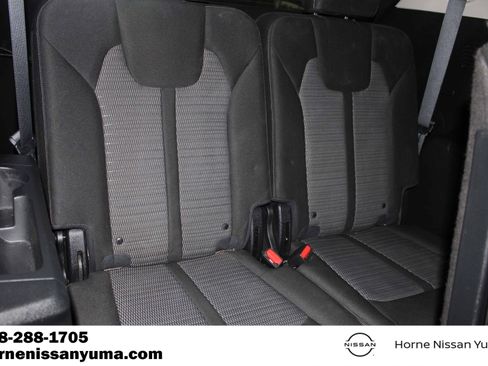 Used 2022 Kia Sorento LX FWD image 8