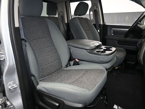 Used 2018 RAM 1500 Big Horn image 39