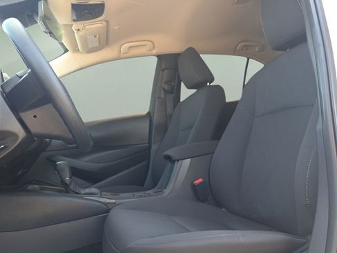 Used 2024 Toyota Corolla LE image 9