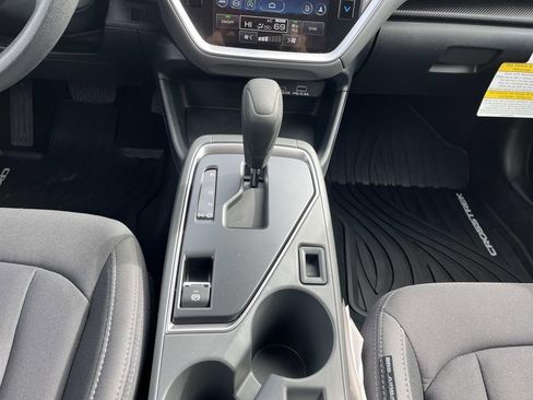 Used 2025 Subaru Crosstrek 2.0i Premium w/ Popular Package #4 AWD/4WD image 15