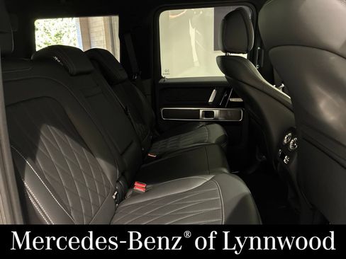Used 2025 Mercedes-Benz G 63 AMG 4MATIC image 30
