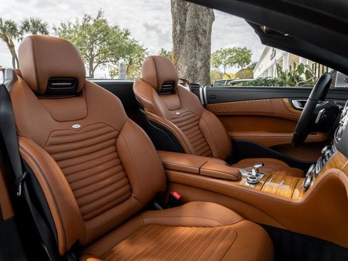Used 2016 Mercedes-Benz SL 550 image 25