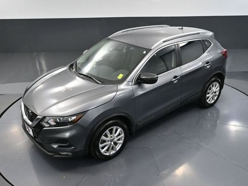 Used 2021 Nissan Rogue Sport SV image 56