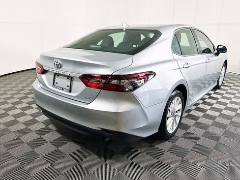 Used 2023 Toyota Camry LE FWD image 3