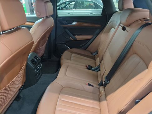 Used 2022 Audi Q5 2.0T Premium Plus image 29