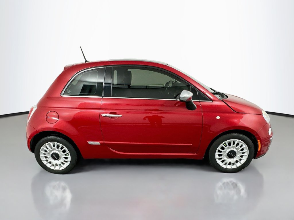 Used 2012 FIAT 500 Lounge w/ Luxury Leather Pkg FWD image 4