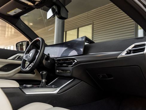 Used 2025 BMW M4 Coupe w/ Executive Package RWD image 38