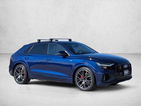 Used 2021 Audi Q8 Prestige w/ Prestige Package image 7