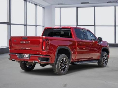 Used 2025 GMC Sierra 1500 AT4 w/ AT4 Premium Package AWD/4WD image 7