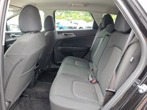 Certified 2026 Kia Sportage LX FWD image 11