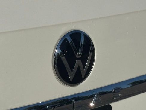 Used 2023 Volkswagen Atlas SEL Premium image 55